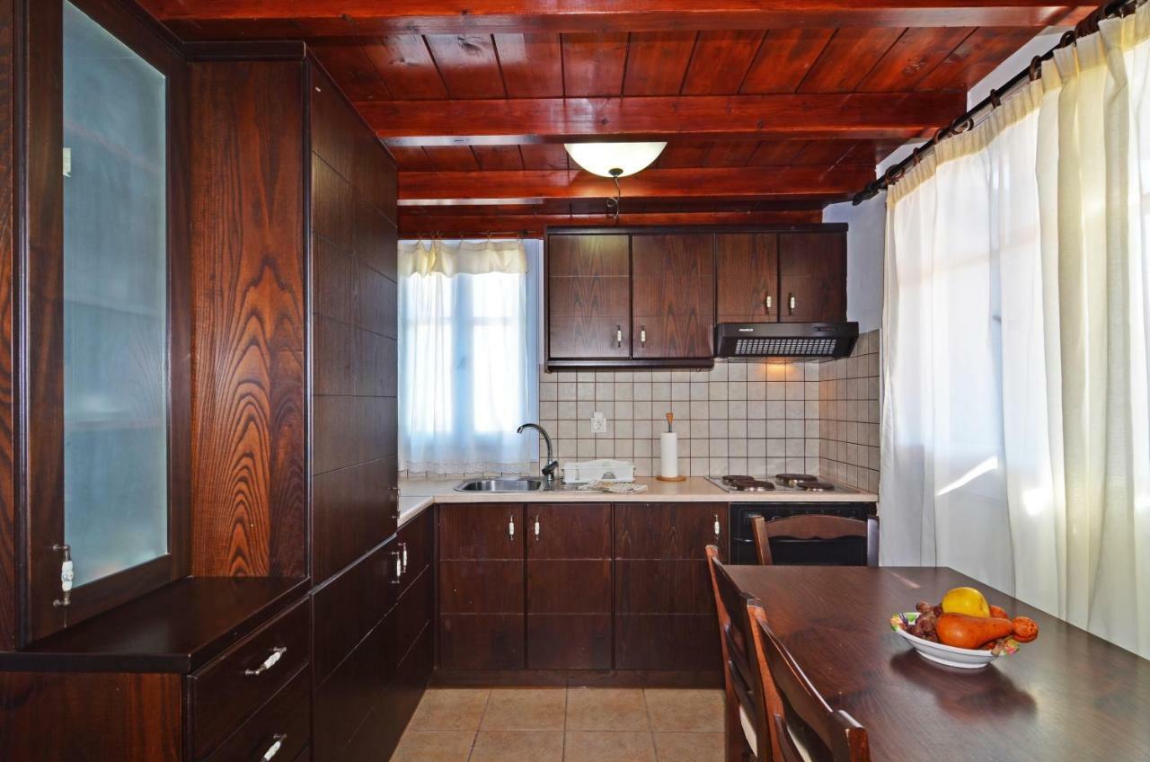 Nikos Sea View Apartments آداماس المظهر الخارجي الصورة