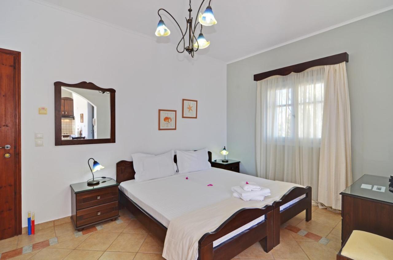 Nikos Sea View Apartments آداماس المظهر الخارجي الصورة